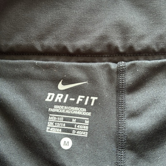 Nike Black Tennis Pickleball Mini Skirt size Medium - Picture 4 of 5